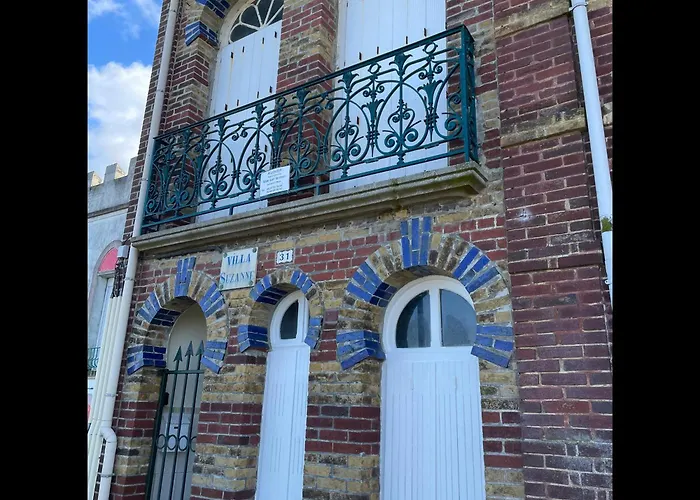 Les Reflets De La 5 - A Moins D'1 Km De La 勒特雷波尔